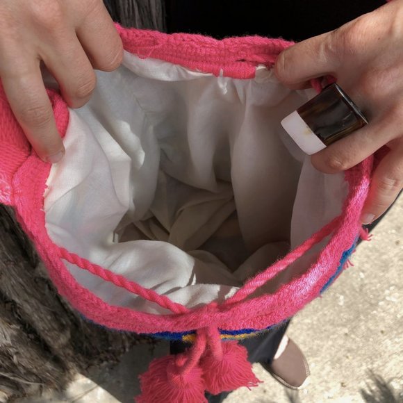 Zodiac Colombian Wayuu Bucket Bag Gemini Taurus - Picture 8 of 8